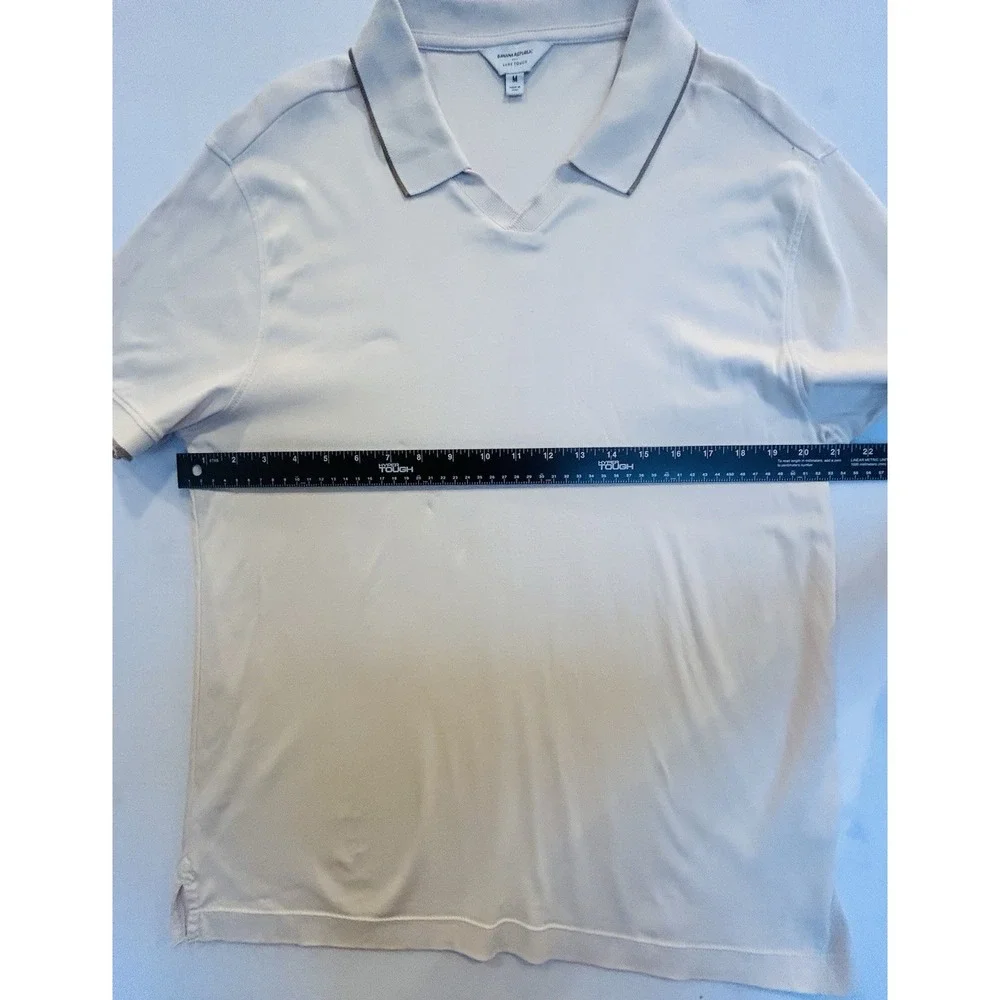 Banana Republic Luxe Touch Polo Beige Brown Trim Collared Short Sleeve Size M
